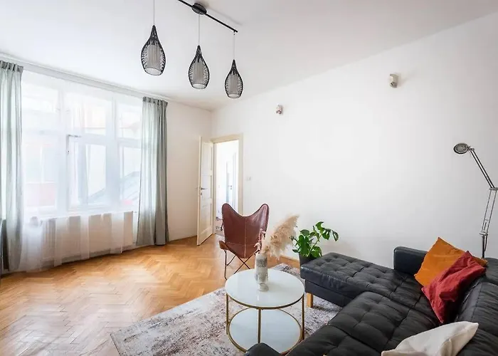 2 Bedrooms Near Wenceslas Sq