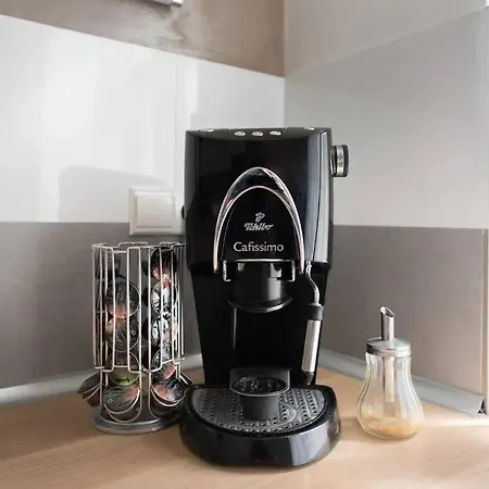 2 Bedrooms Near Wenceslas Sq Apartment