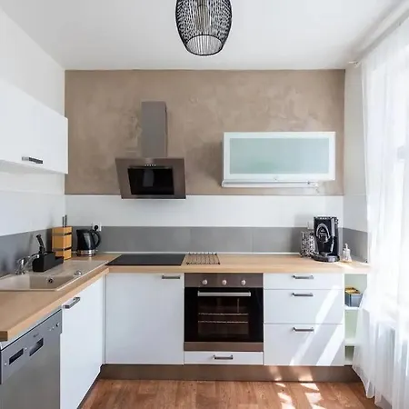 2 Bedrooms Near Wenceslas Sq * Prague