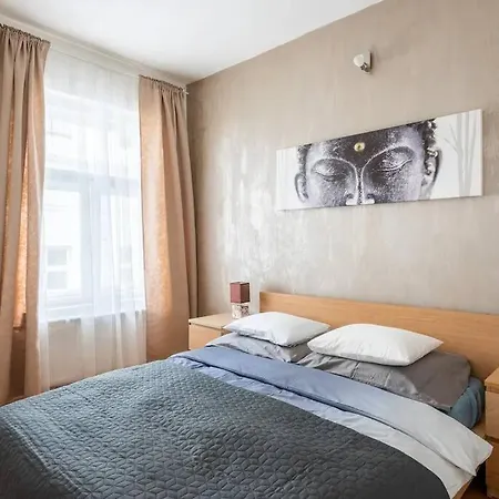 Апартаменты 2 Bedrooms Near Wenceslas Sq Прага